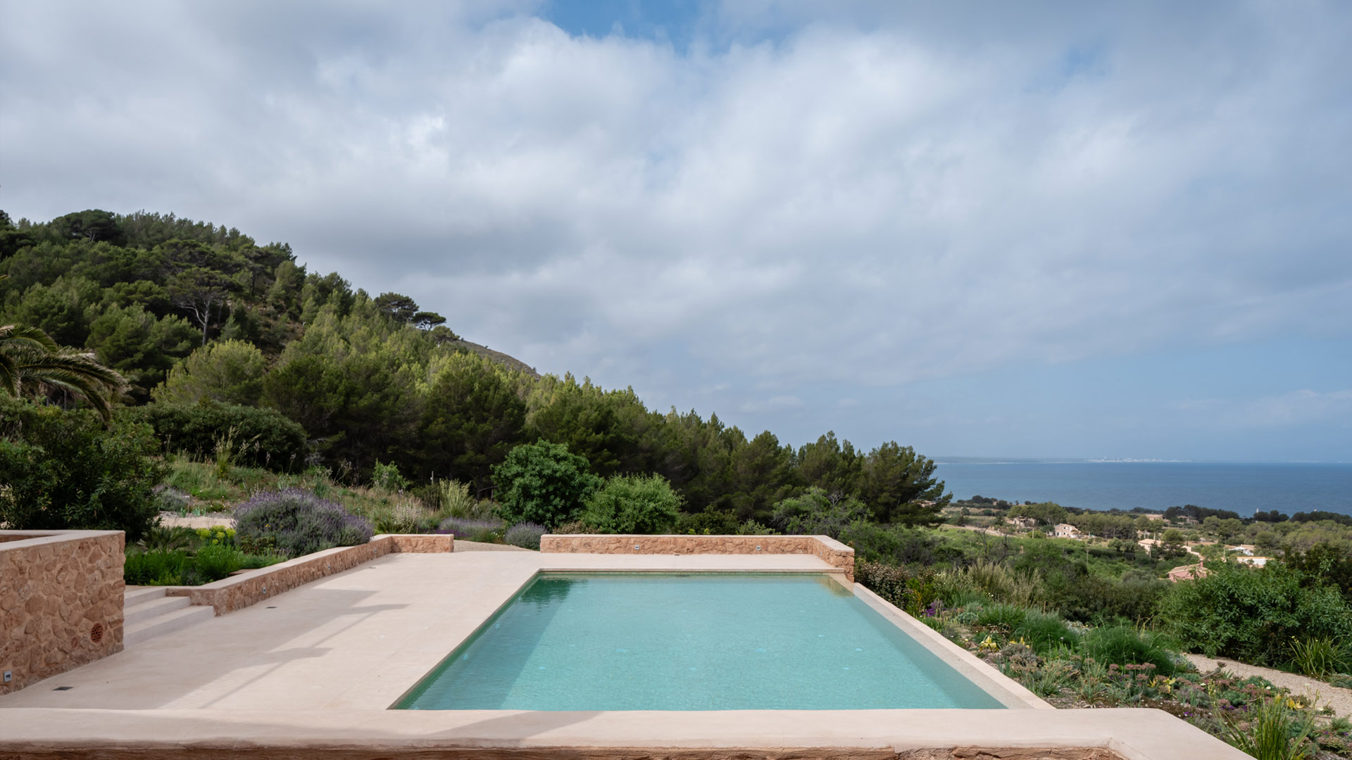 Colonia de sant pere - EN